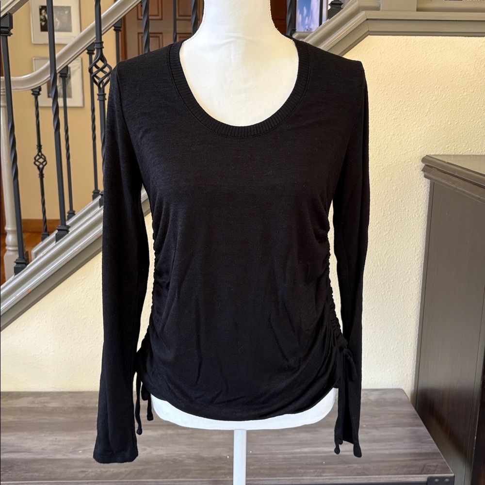 Gap Black Long Sleeve Shirt With Adjustable Side Strings Size Small